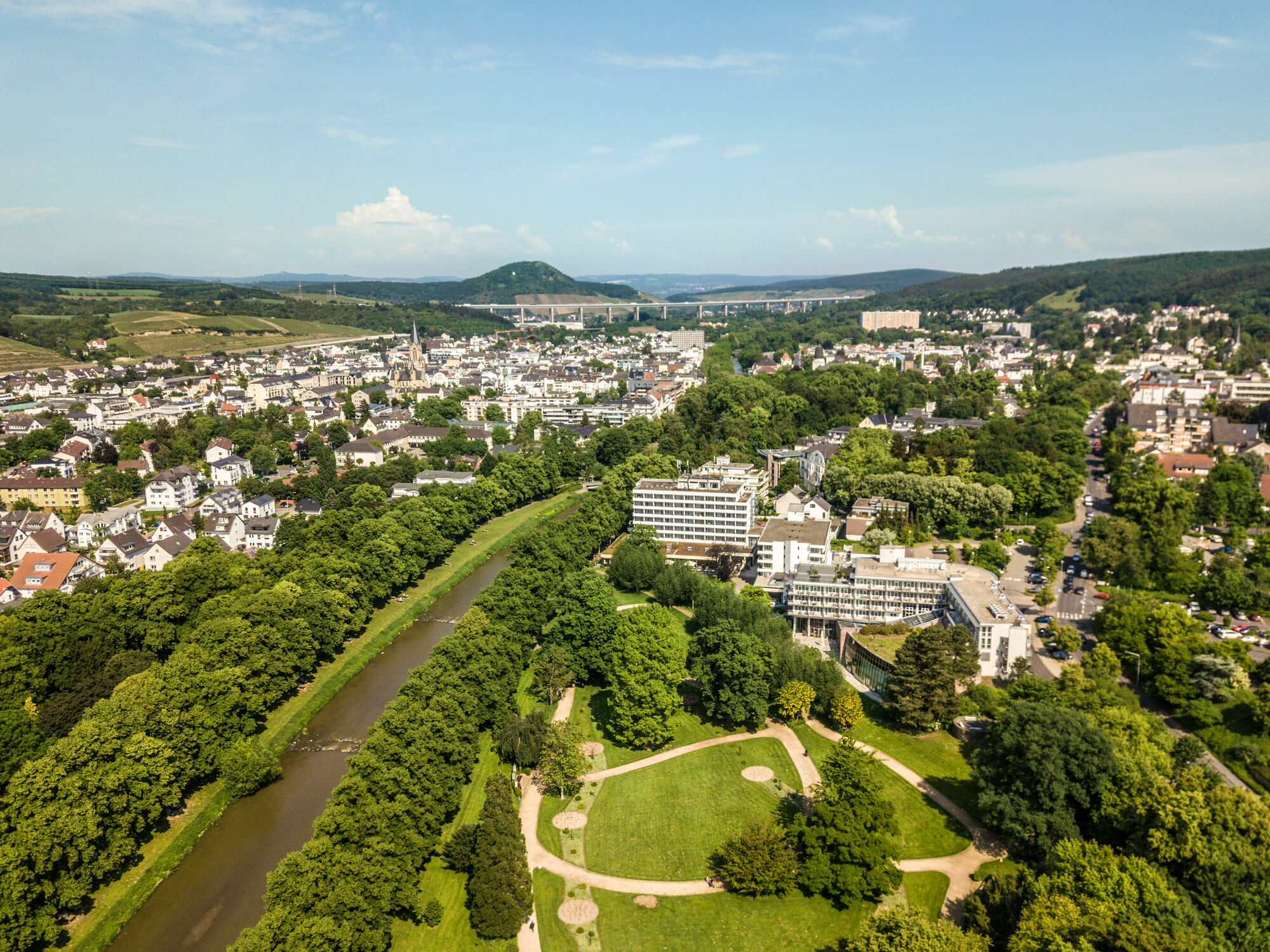 Dorint Parkhotel Bad Neuenahr Buitenkant foto